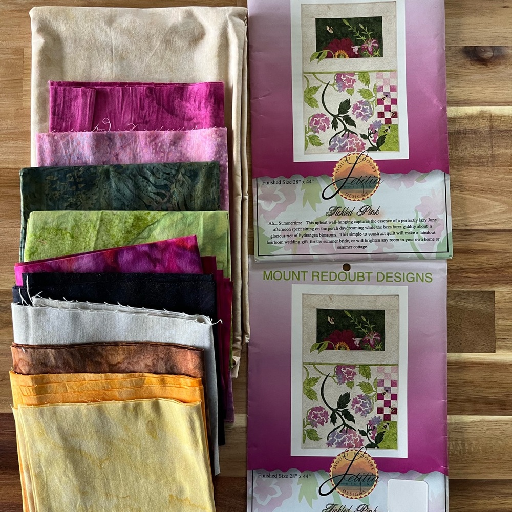 Mount Redoubt Designs - Tickled Pink wall hanging kit